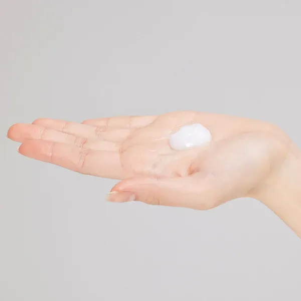 PEPTIDE-132-Ultra-Perfect-Hair-Bonding-Treatment-COSRX-4.webp